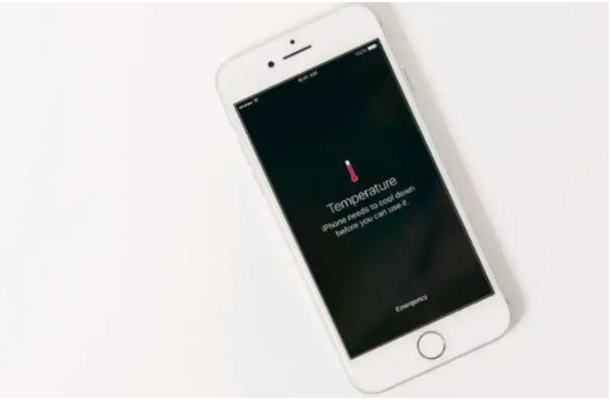 贡嘎苹果手机维修分享iPhone 手机发热如何快速降温 